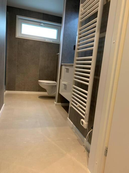Вилла Nieuw! 6-Persoons Chalet Aan Het Veluwemeer Dichtbij Harderwijk, Amersfoort En Zwolle Хульсхорст Экстерьер фото