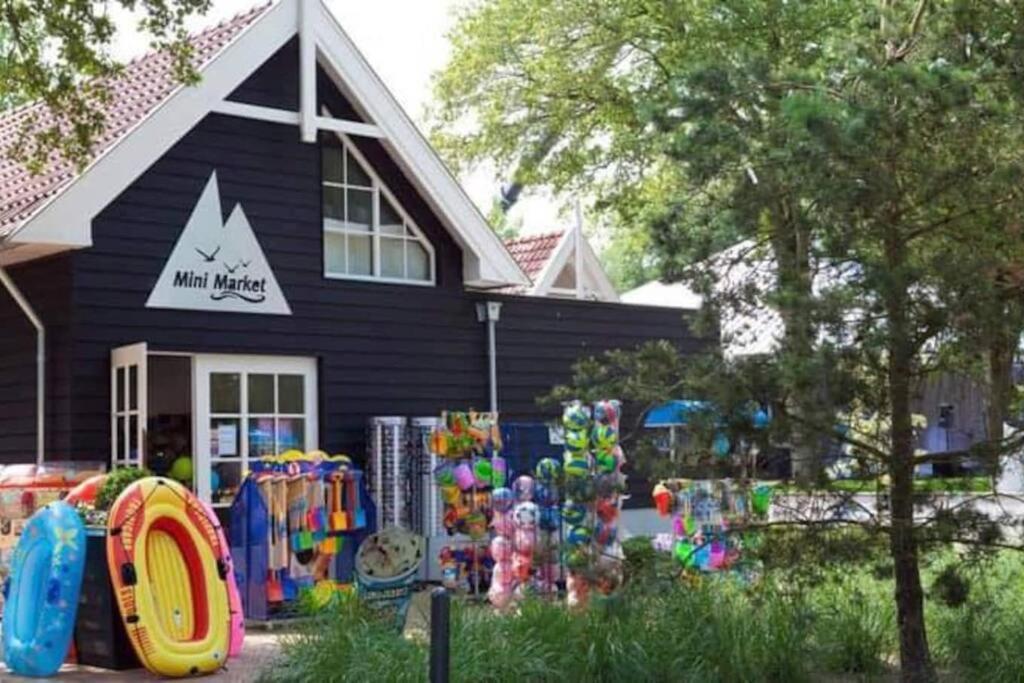 Вилла Nieuw! 6-Persoons Chalet Aan Het Veluwemeer Dichtbij Harderwijk, Amersfoort En Zwolle Хульсхорст Экстерьер фото